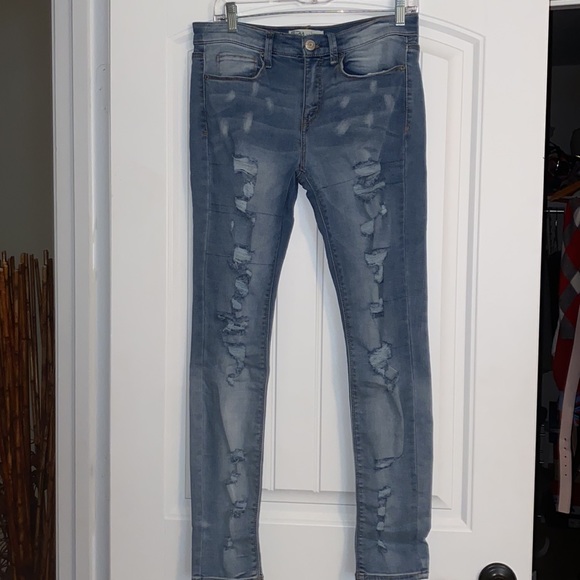 Size 11 Mudd low rise skinny jeans - Picture 2 of 4
